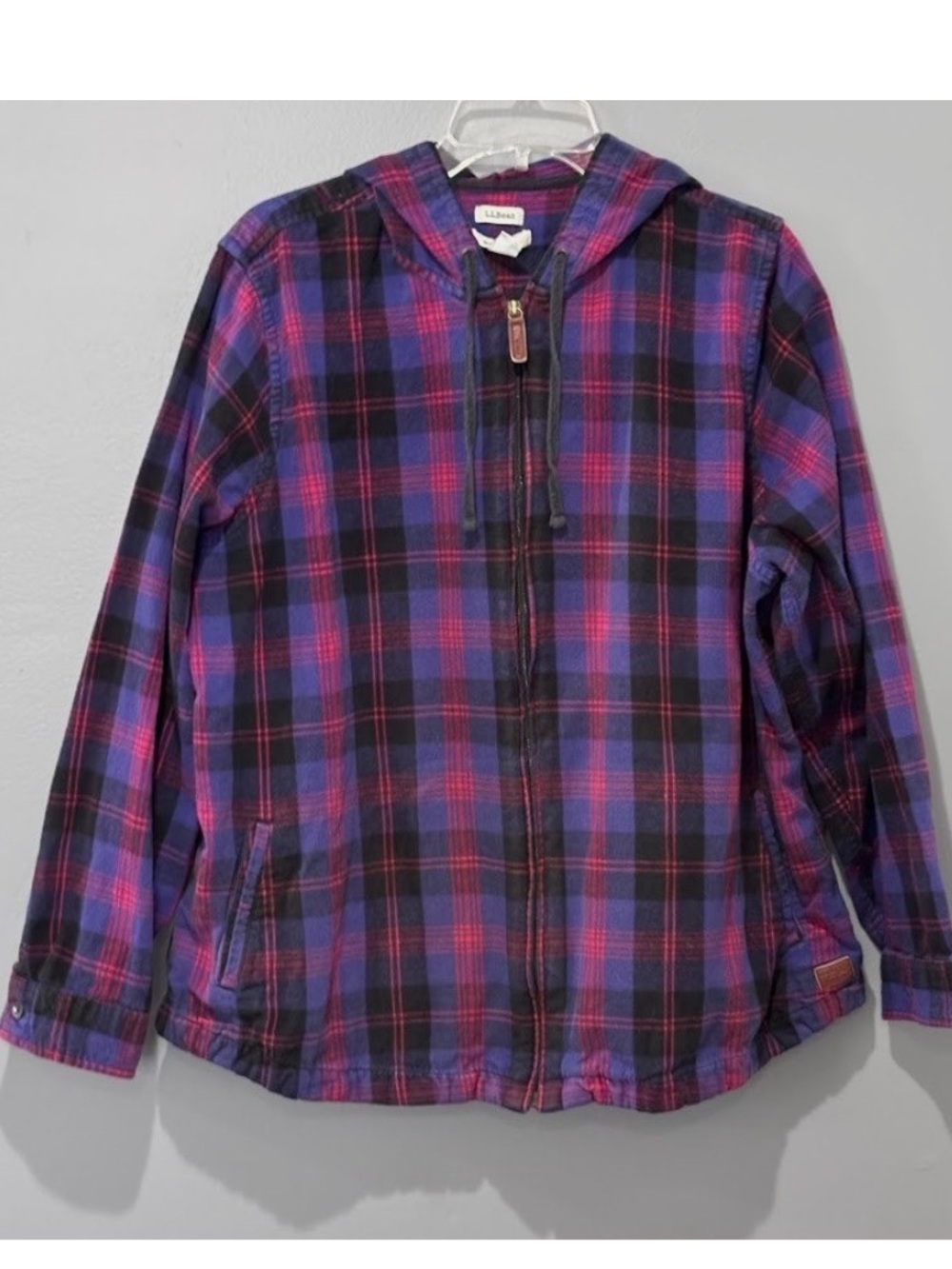 L.L. Bean Flannel Hoodie Womens 
Purple Red Cotton Plaid Zip Up Jacket Classic